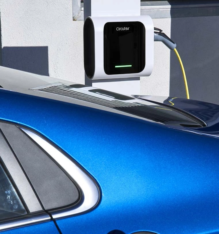 imagen conexón vehículo eléctrico